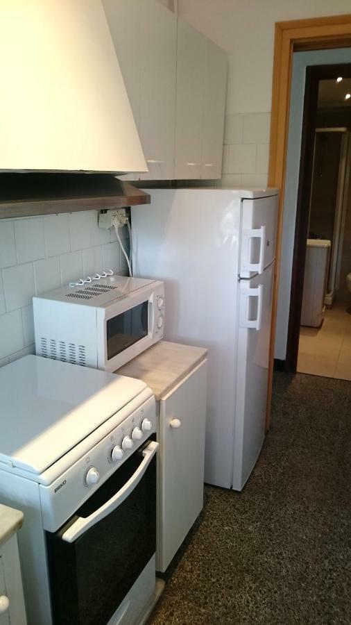 Apartamentos Juan Jose Lloret de Mar Bagian luar foto