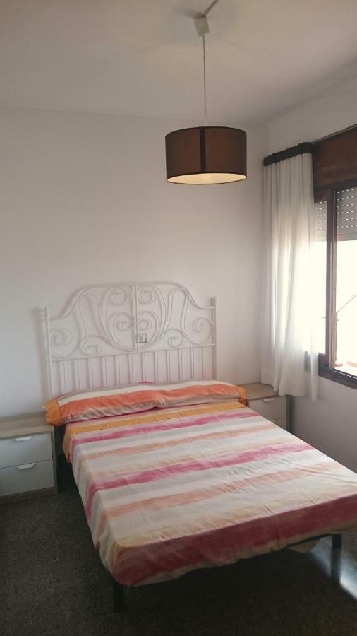 Apartamentos Juan Jose Lloret de Mar Bagian luar foto